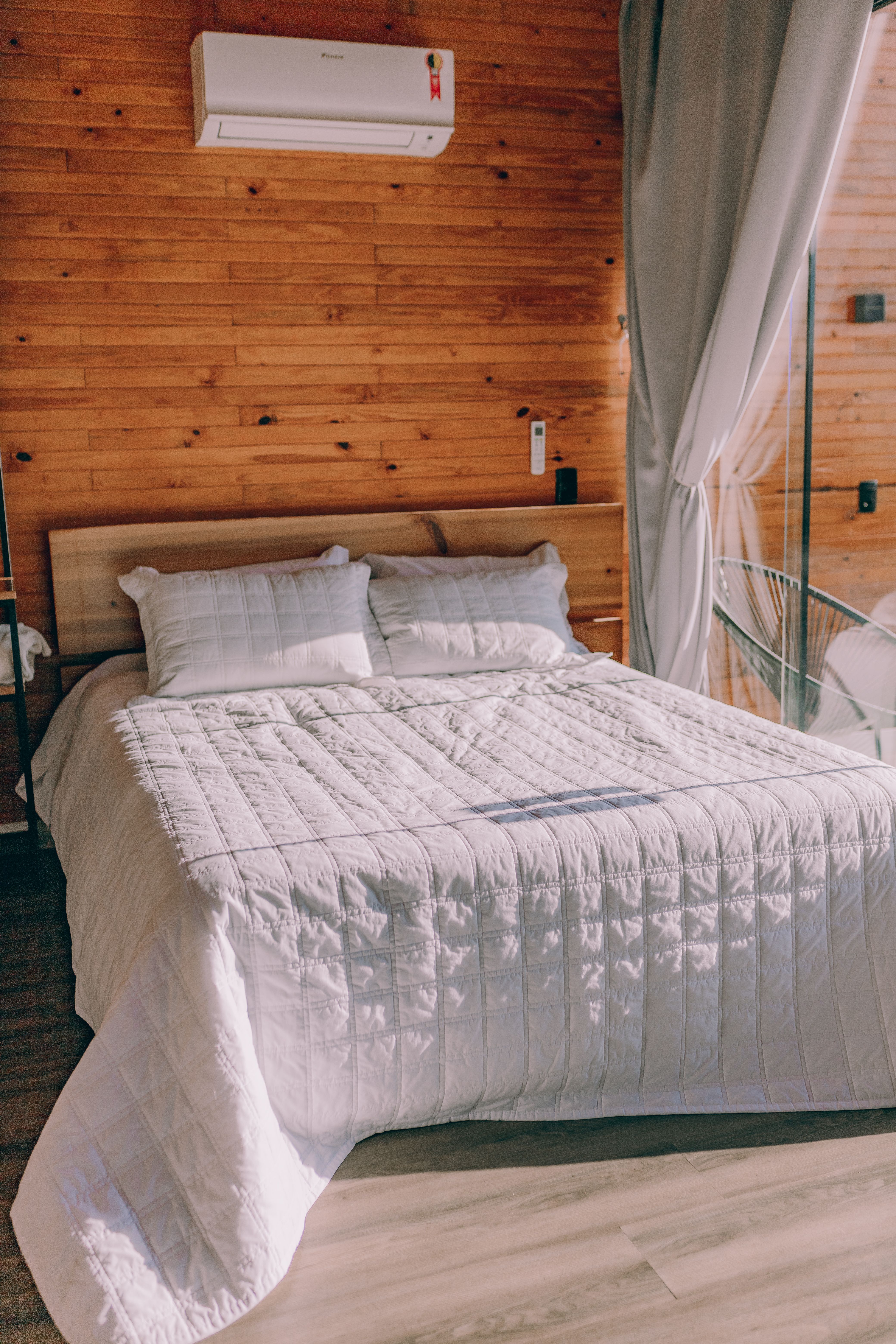 Cama box